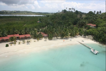 Abaka Bay Resort
