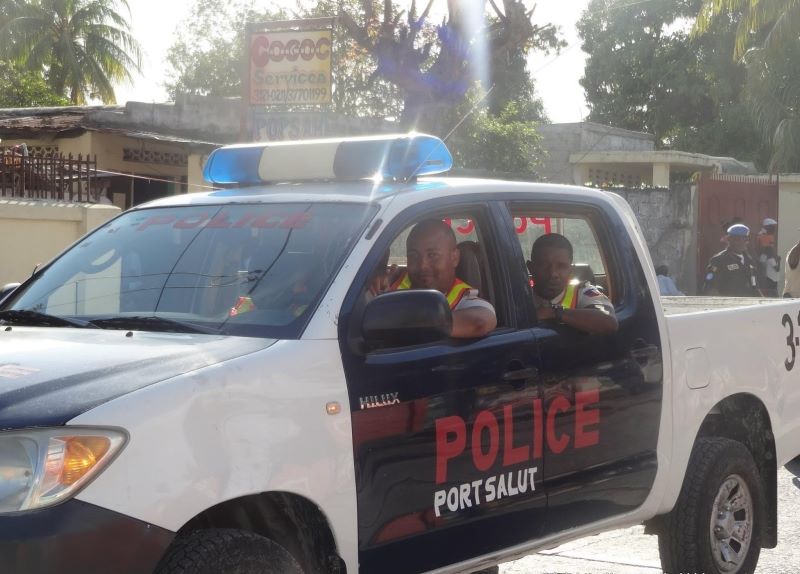 Police Nationale d Haiti (PNH)