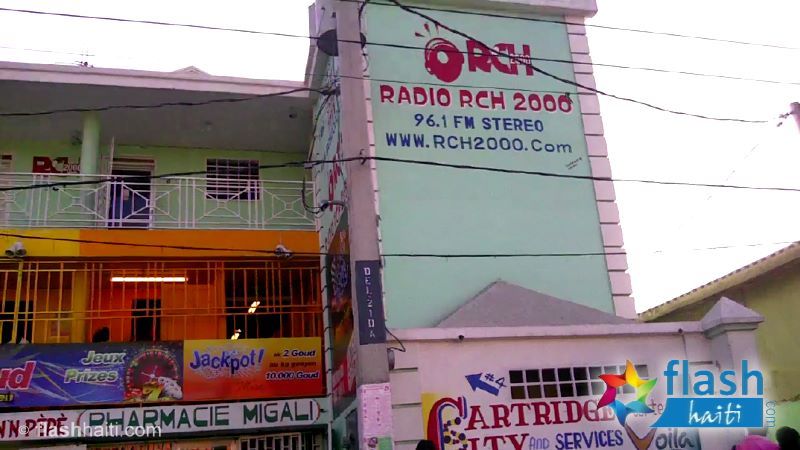 RCH 2000 - Radio Communautaire Haïtienne (96.1 FM Stereo)