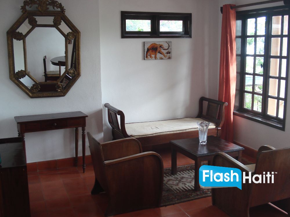 1 Bedroom Apartment, Fully furnished in Montagne Noire