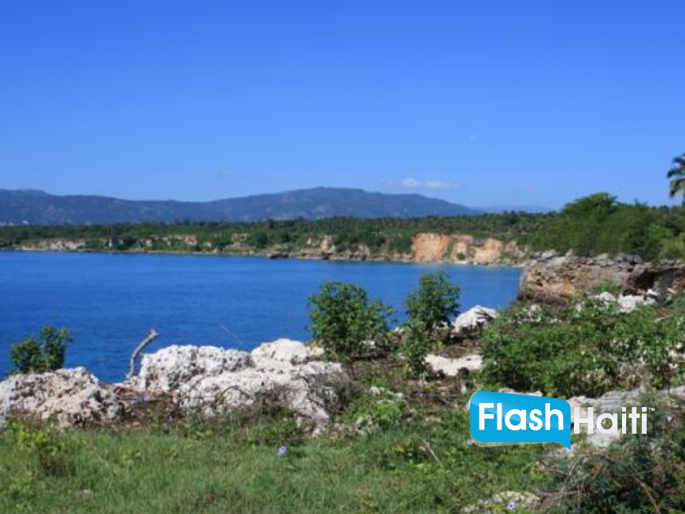 Plots of Land  in Paradise Bay of Labadee, Cap-Haitien