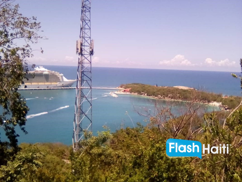 Land for Sale in Labadee with Panoramic View