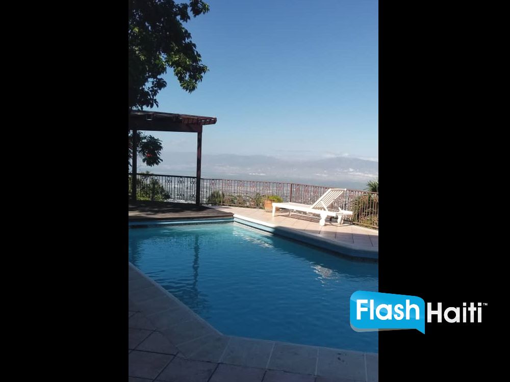 Furnished 2 Bed, 2 Bath Apartment with Pool at Mt. Noire