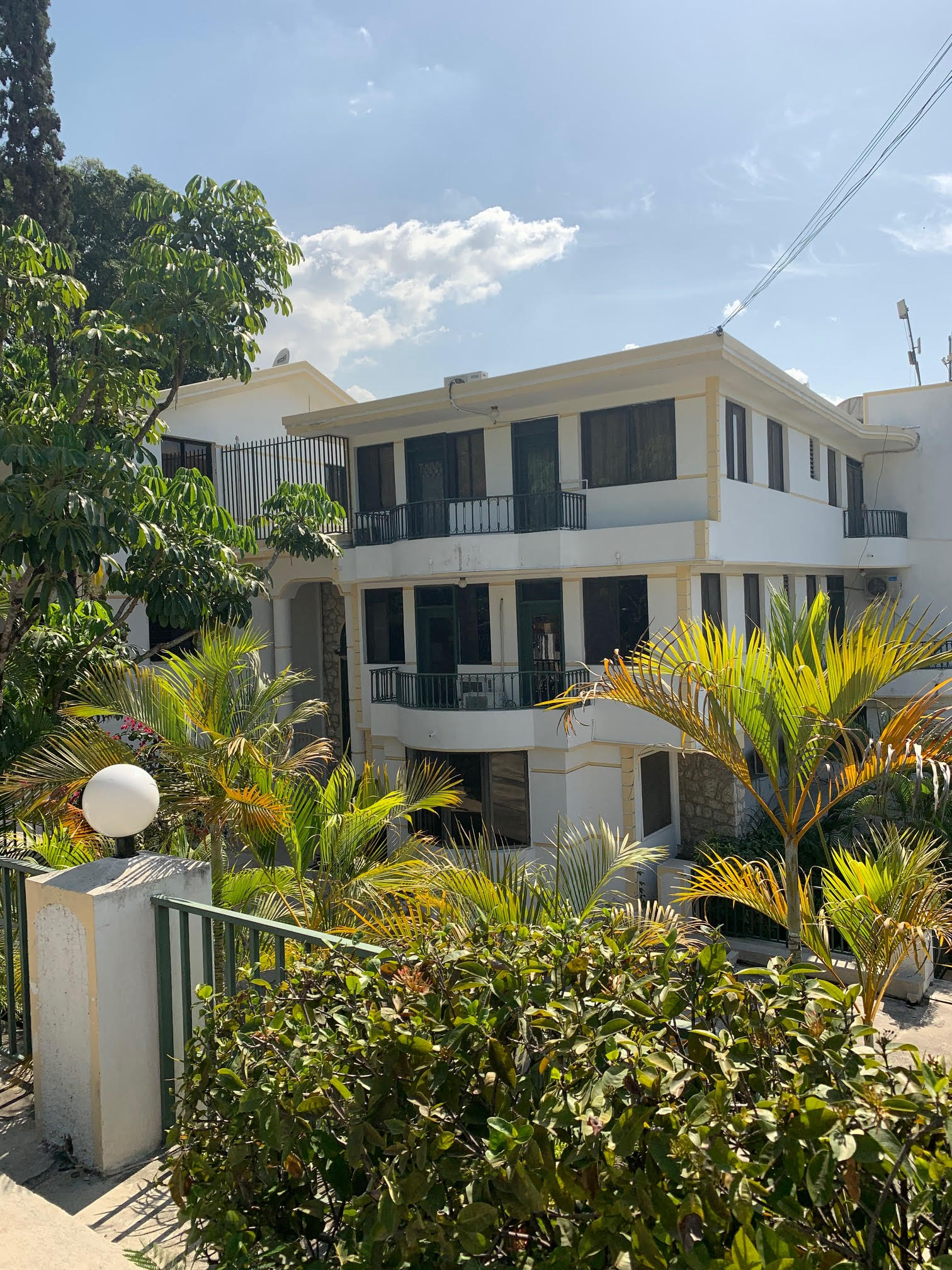 Magnificent Apartments For Rent In Petion-Ville (Peguy Ville)