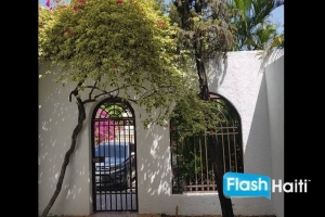 Family-Friendly 3-Bedroom Apartment – Perfect Location, Great Price