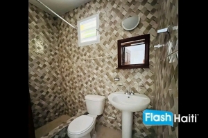 Spacious Contemporary Apartment for Rent in Vivymichel