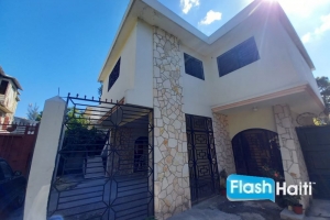 Spacious Apartment for Rent in Delmas 83
