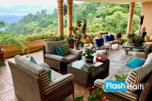 Exquisite Luxury Villa For Sale in Petionville
