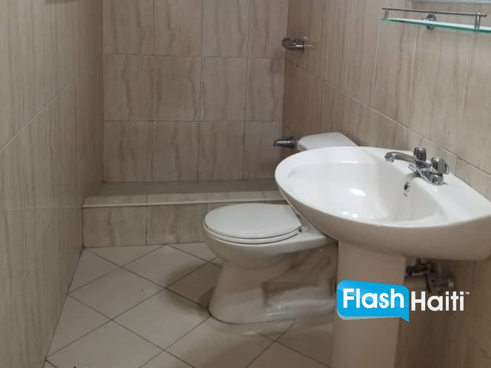 Appartement MeublĂ© Tout Inclus Ă Bourdon â PrĂȘt Ă EmmĂ©nager