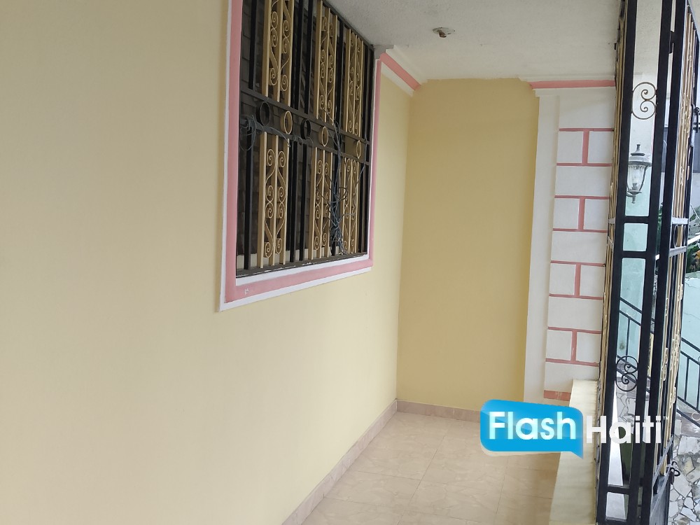 Beautiful 2BR Apartment Near Everything – Pétion-Ville Deal