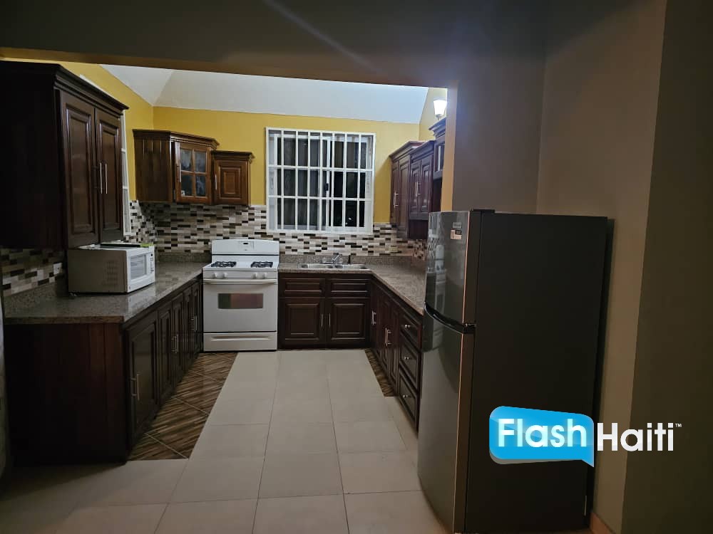 Modern Apartments with Generator & Terrace – Vivy Mitchel