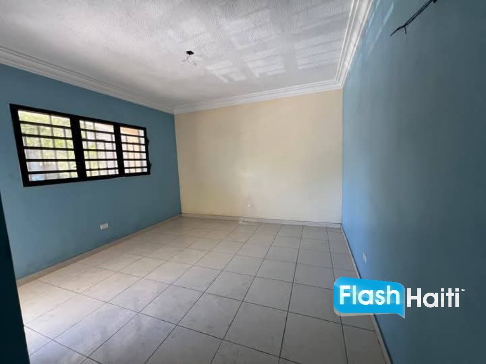 Modern 2 & 3-Bedroom Apartments for Rent at Puits Blain