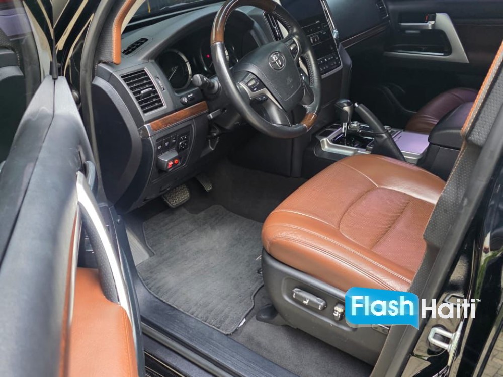 2021 Toyota Land Cruiser GXR V8 (B6 Armored)