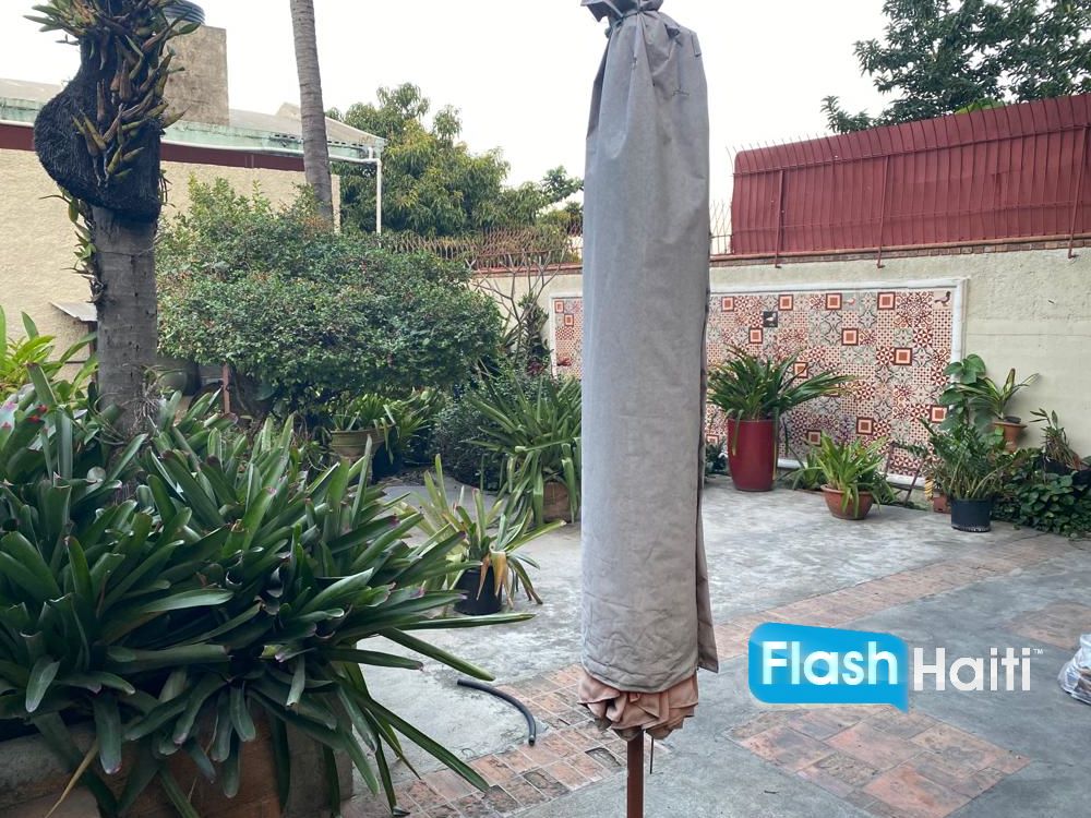 Elegant 3-Bedroom House in Quiet Pétion-Ville Neighborhood – Move-In Ready