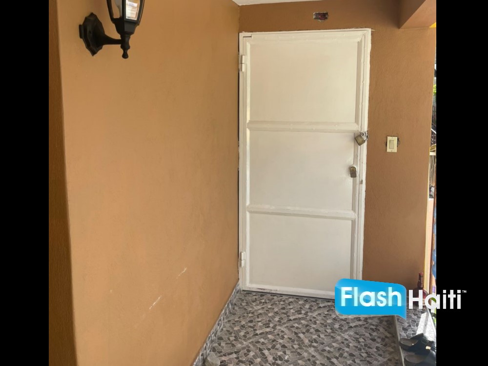 Appartement a Louer a Thomassin