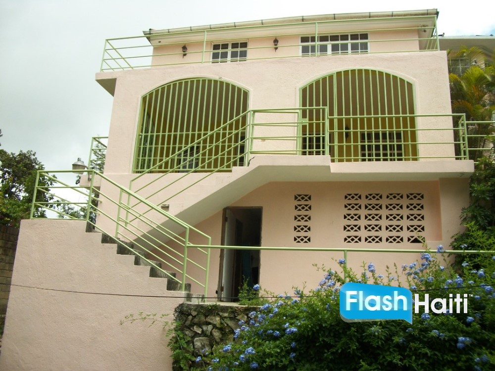 Maison a Vendre a Fermathe