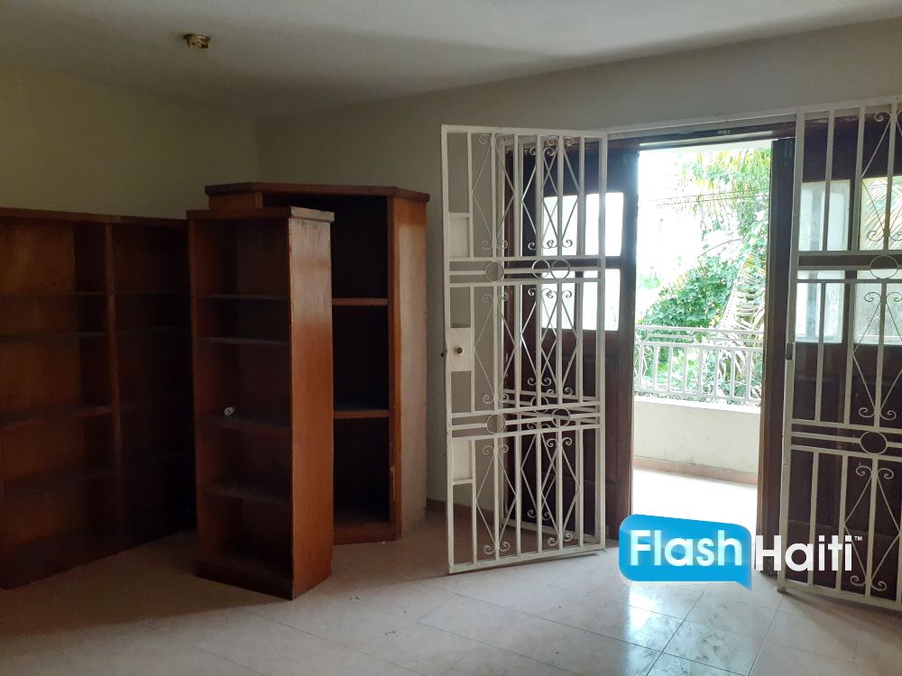 3 Bedroom Apartments at Puits Blain