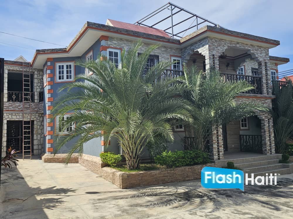 Modern Apartments with Generator & Terrace – Vivy Mitchel