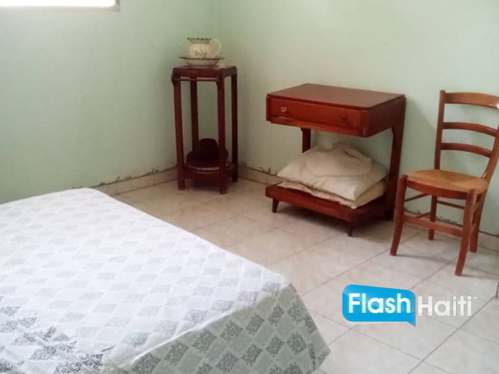 Jacmel Property Near Beach – Big Yard, Secure Gate, Parking