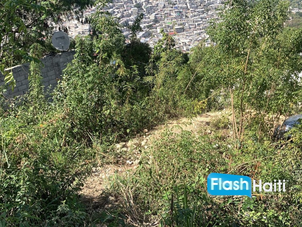 Flat Residential Lot in Marlique Pétion-Ville – Great Price