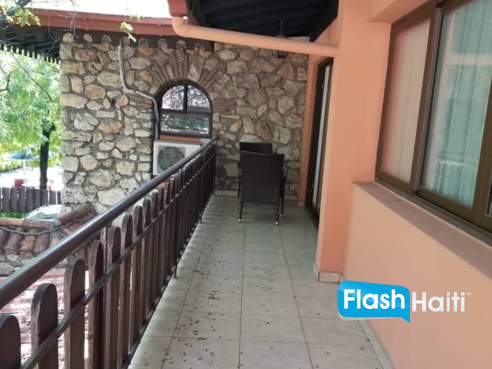 Appartement MeublĂ© Tout Inclus Ă Bourdon â PrĂȘt Ă EmmĂ©nager