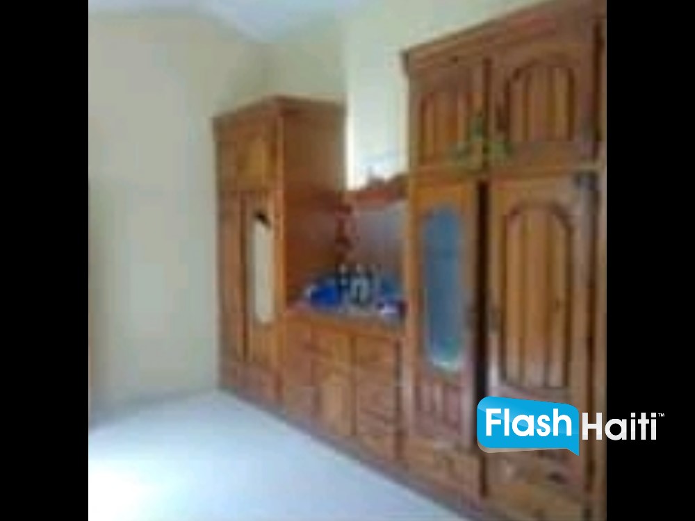 Superbe Villa Familiale à Bonay Dugal – 6 Chambres & Dépendance