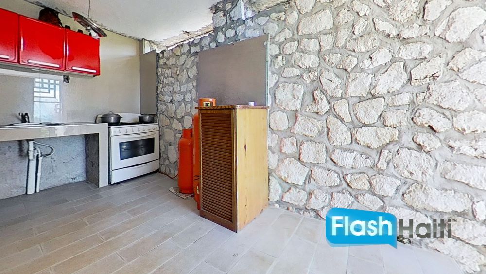 Furnished or Unfurnished 2-Bed Home – Secure & Modern Living