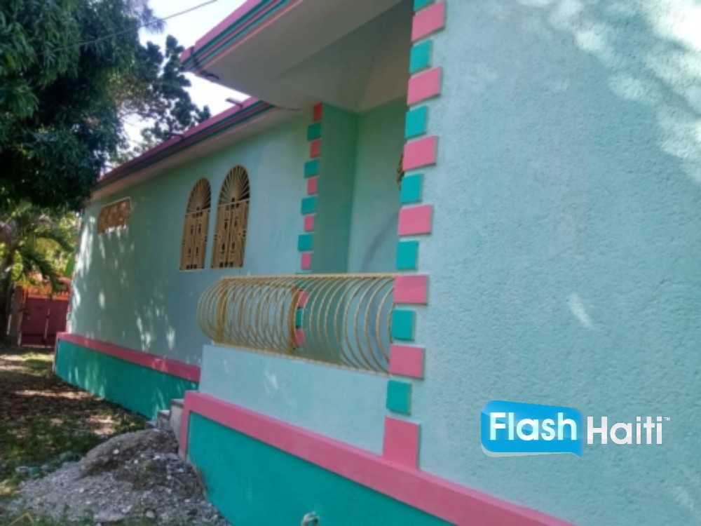 Jacmel Property Near Beach – Big Yard, Secure Gate, Parking