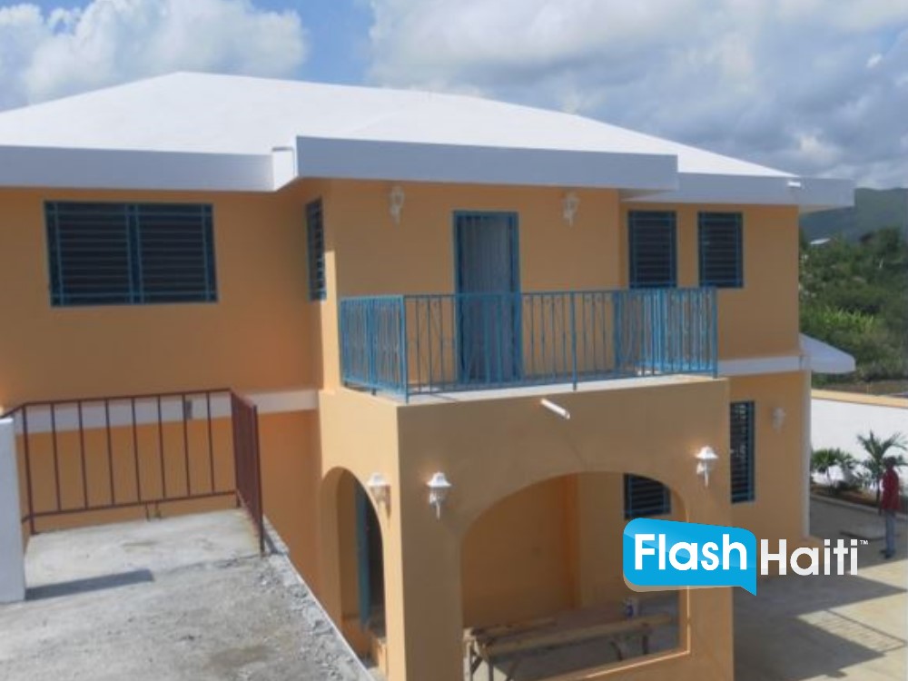 Trésor d’investissement à Jacmel : 3 maisons + 2 studios sur un grand terrain