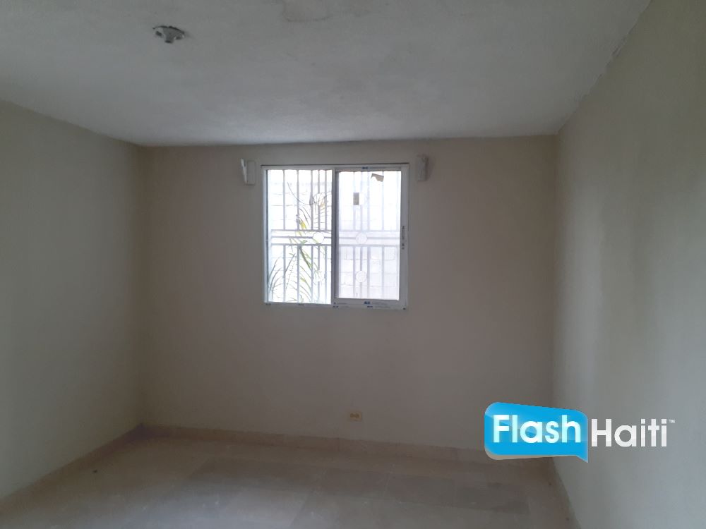 Appartement Neuf a Louer a Diegue, Petionville – 2 Chambres, Parking et Reservoir