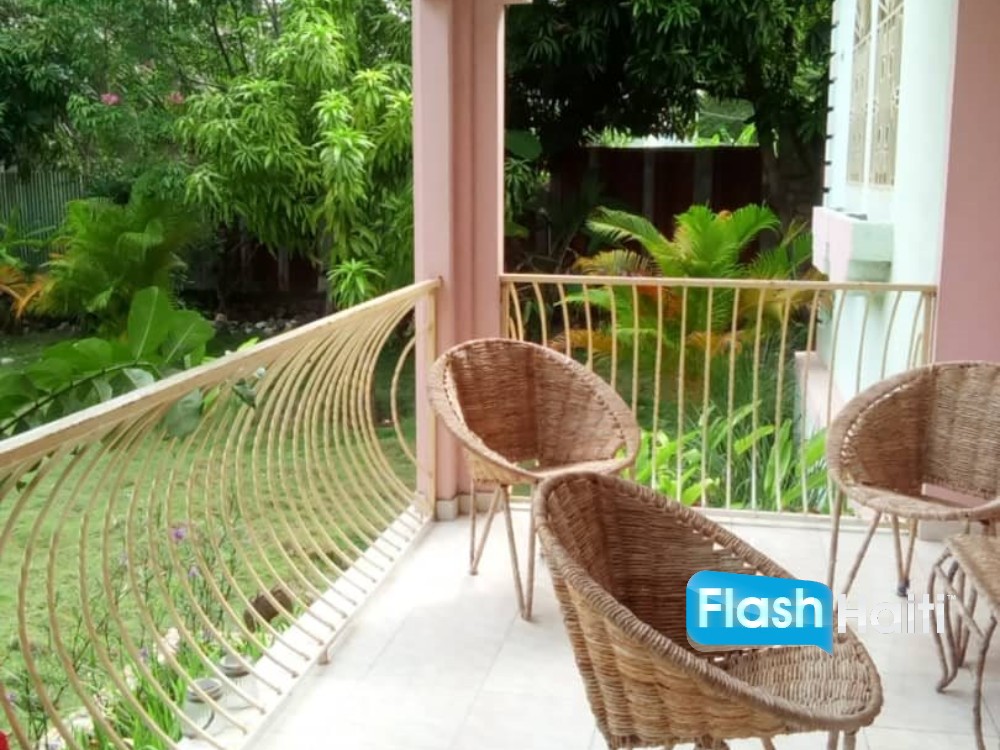 Jacmel Property Near Beach – Big Yard, Secure Gate, Parking