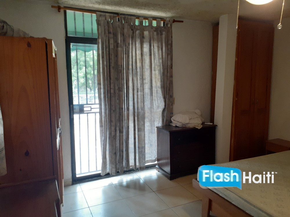 Studio Apartment at Puits Blain