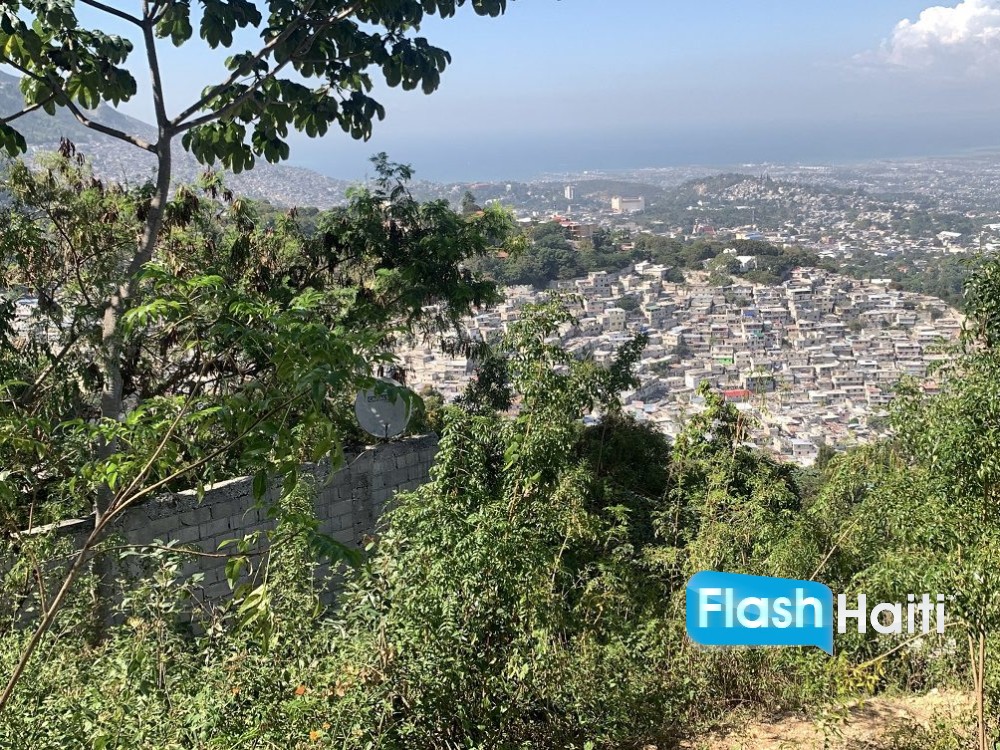 Flat Residential Lot in Marlique Pétion-Ville – Great Price