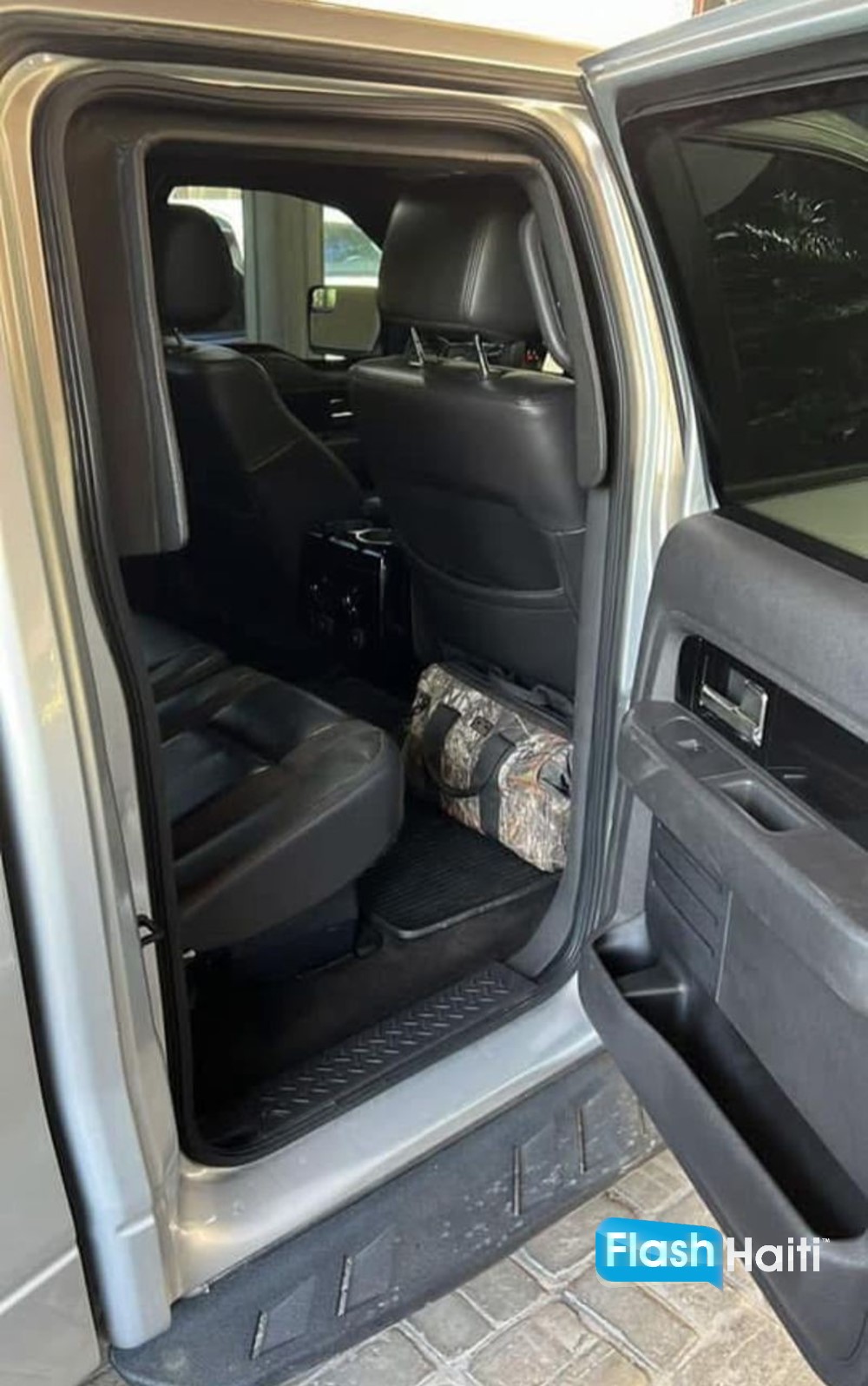 2012 Ford F-150 Raptor (B5 Armored)