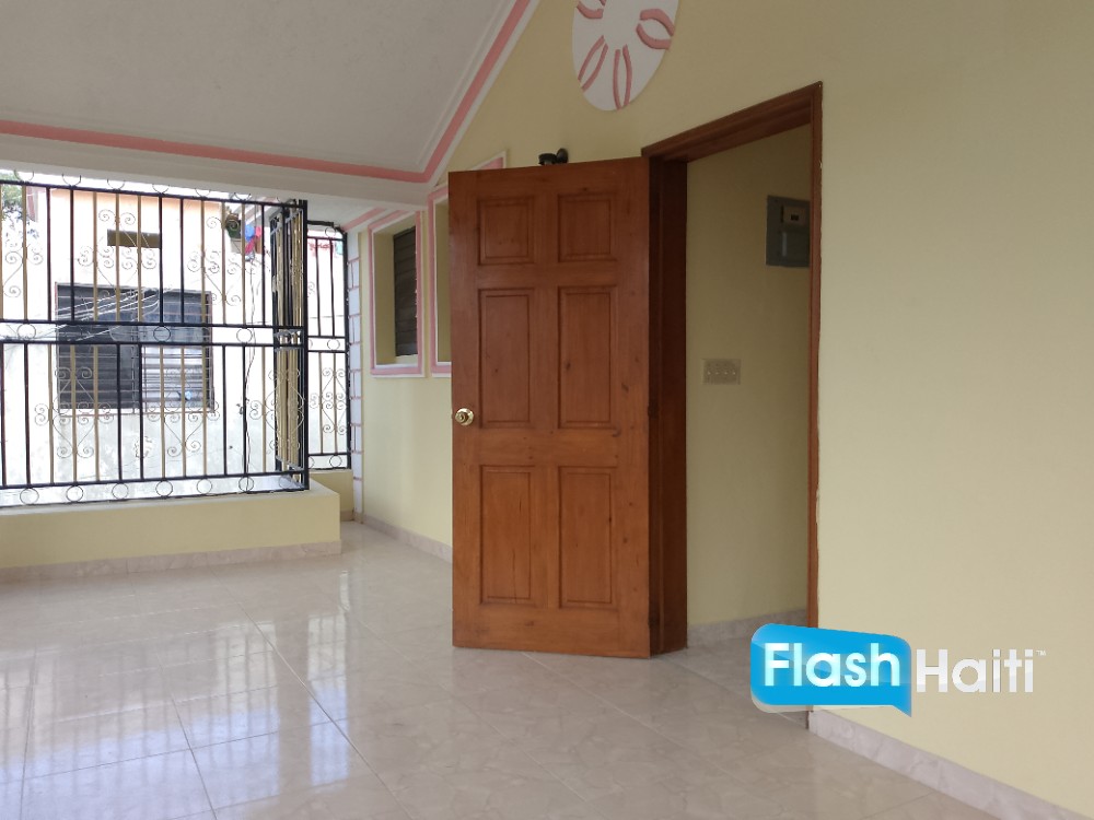 Beautiful 2BR Apartment Near Everything – Pétion-Ville Deal