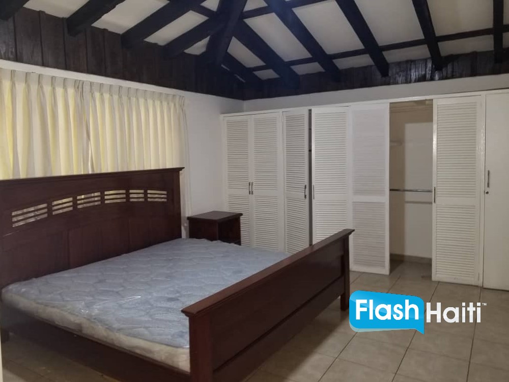 Appartement MeublĂ© Tout Inclus Ă Bourdon â PrĂȘt Ă EmmĂ©nager