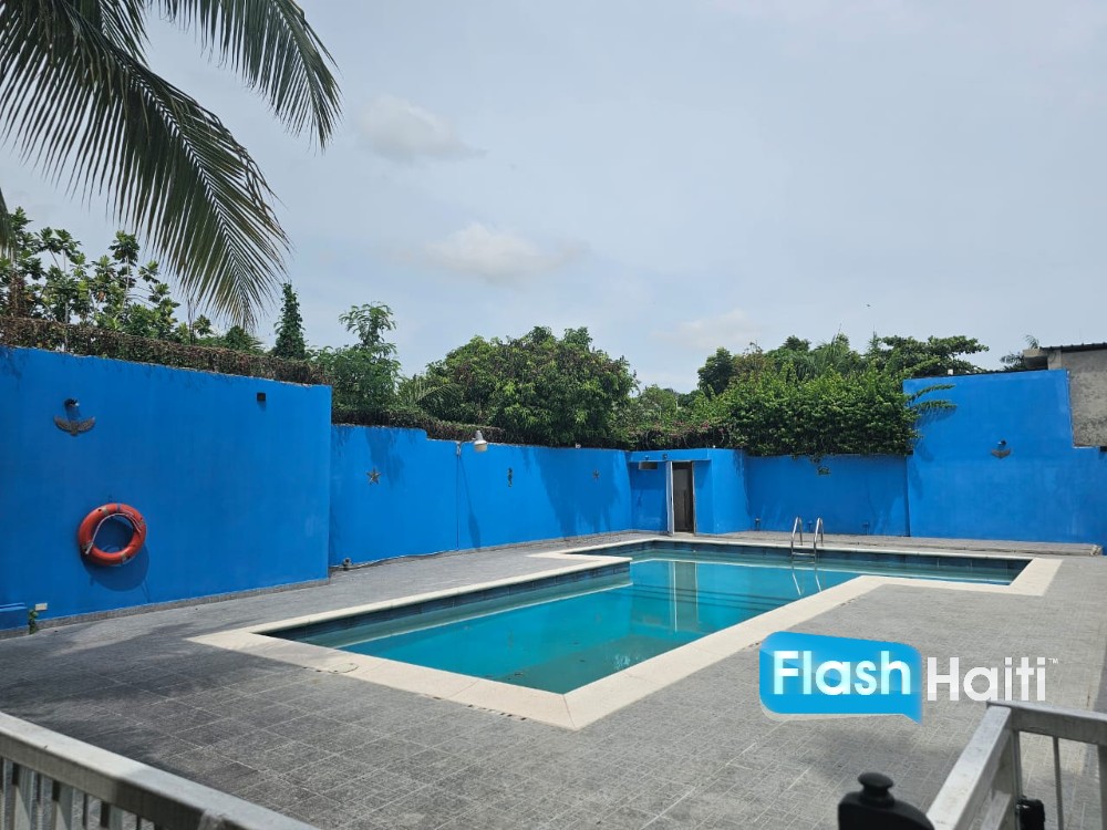 Modern Apartments with Generator & Terrace – Vivy Mitchel