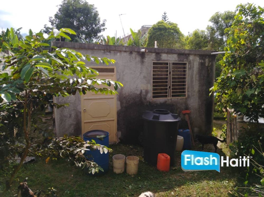 Maison Spacieuse à Vendre à Thomassin – Zone Soisson