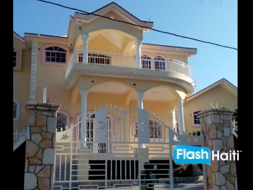 Maison spacieuse à louer – Vivy Mitchel, Haïti