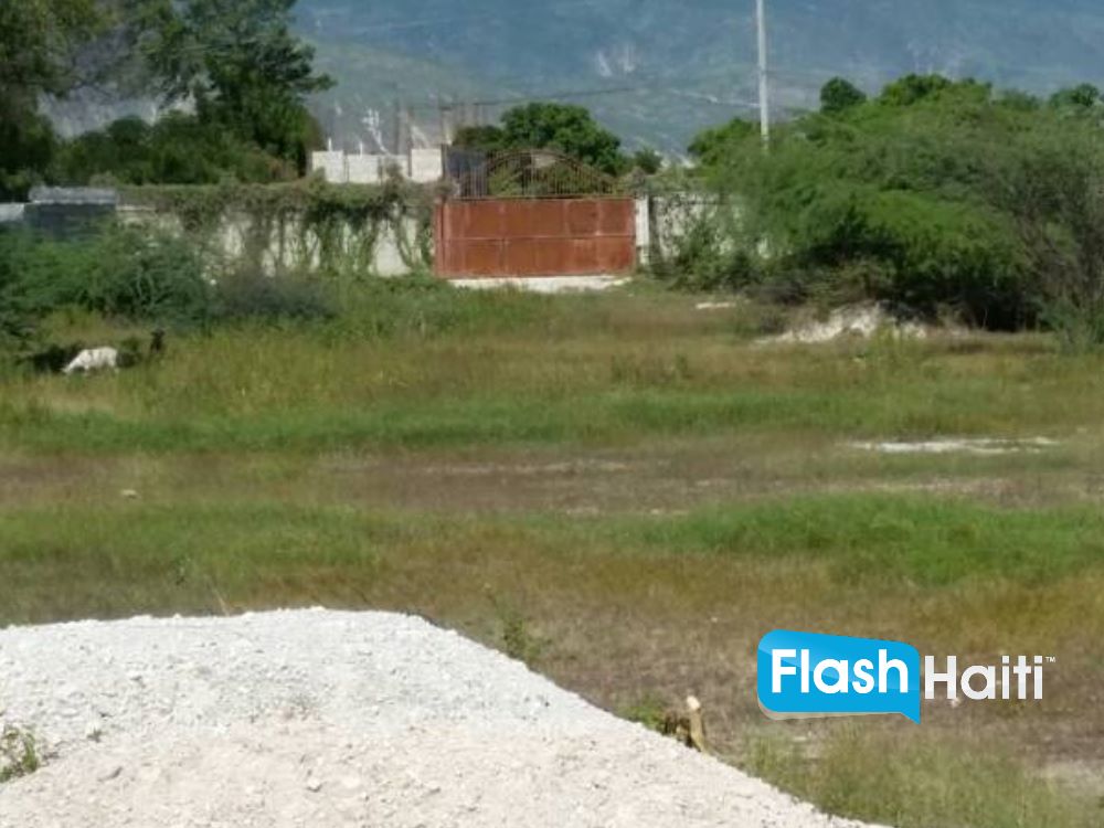 Terrain a vendre en Haiti