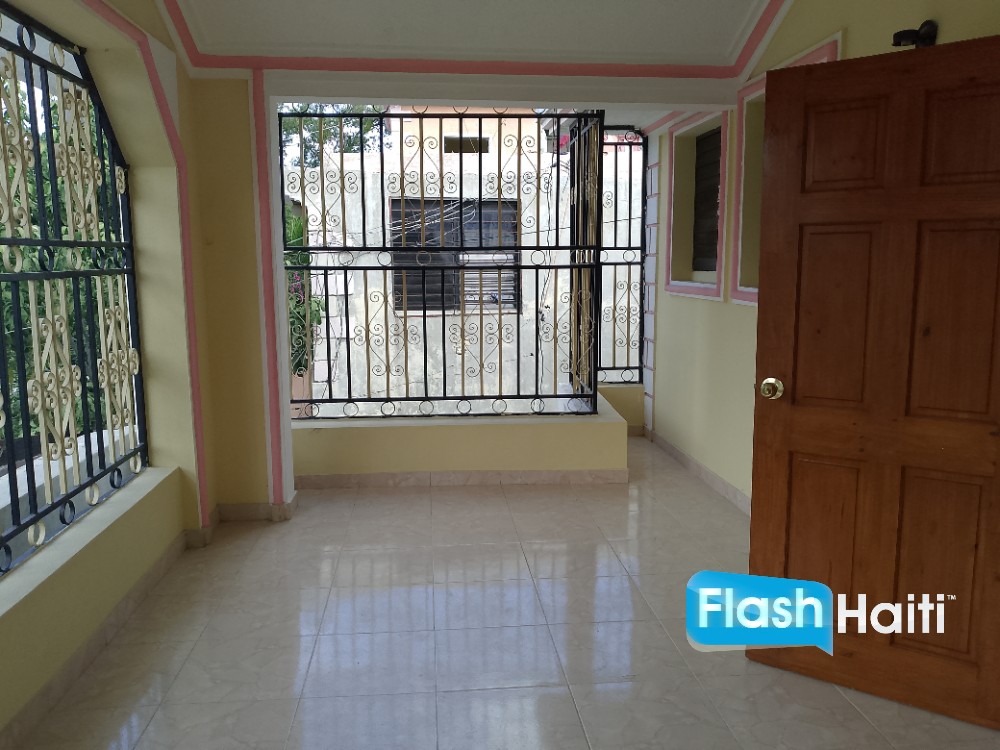 Beautiful 2BR Apartment Near Everything – Pétion-Ville Deal
