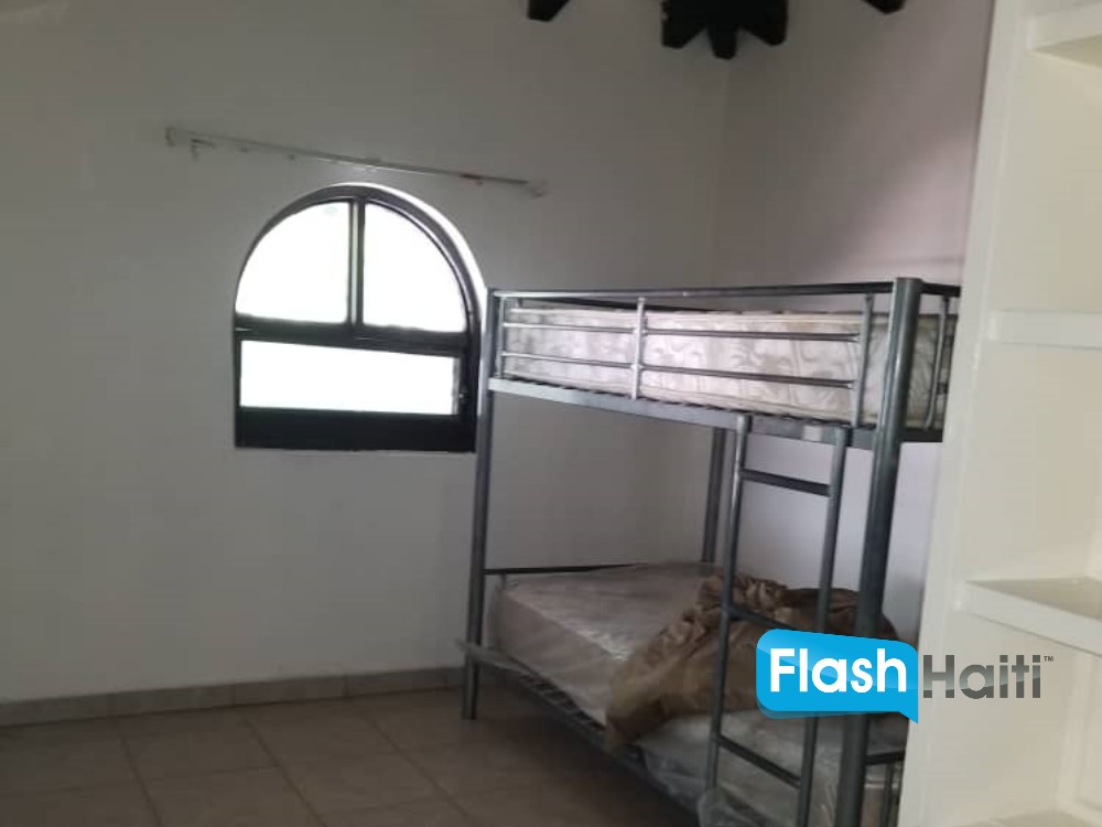 Appartement MeublĂ© Tout Inclus Ă Bourdon â PrĂȘt Ă EmmĂ©nager