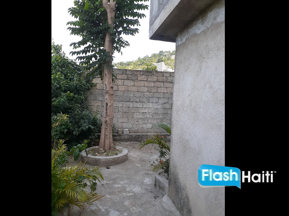 Appartement Neuf a Louer a Diegue, Petionville – 2 Chambres, Parking et Reservoir