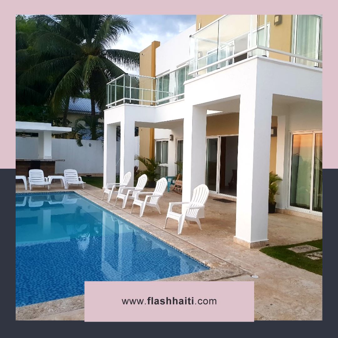 Villa de Luxe en Bord de Mer en Haïti – 7 Chambres, Piscine Infinity & Énergie Solaire