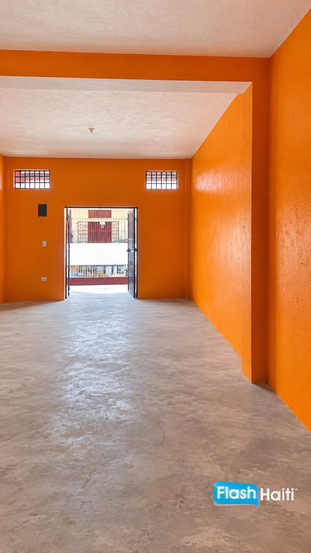 Local commercial à louer à Tabarre Marché – 6 500 $/an
