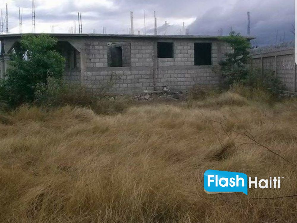 Terrain a vendre en Haiti