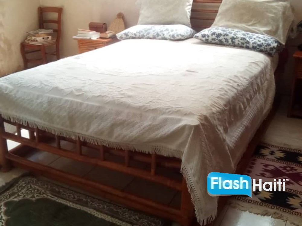 Jacmel Property Near Beach – Big Yard, Secure Gate, Parking