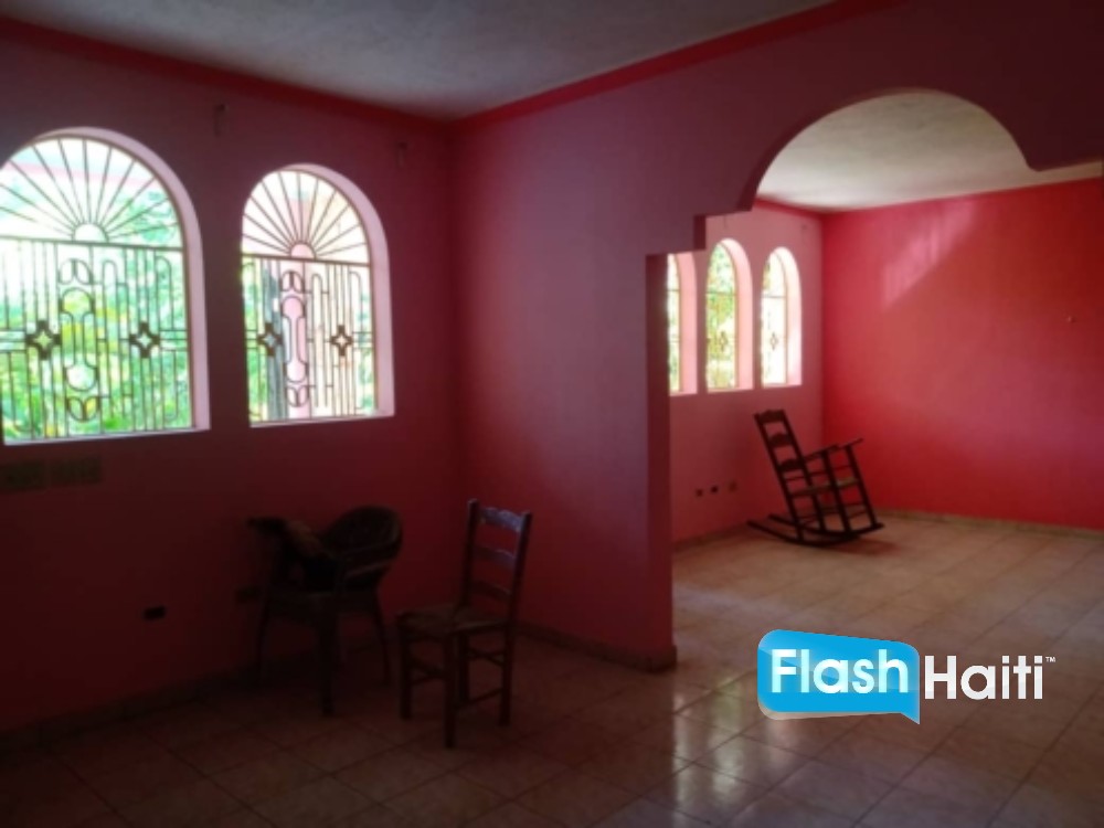 Jacmel Property Near Beach – Big Yard, Secure Gate, Parking