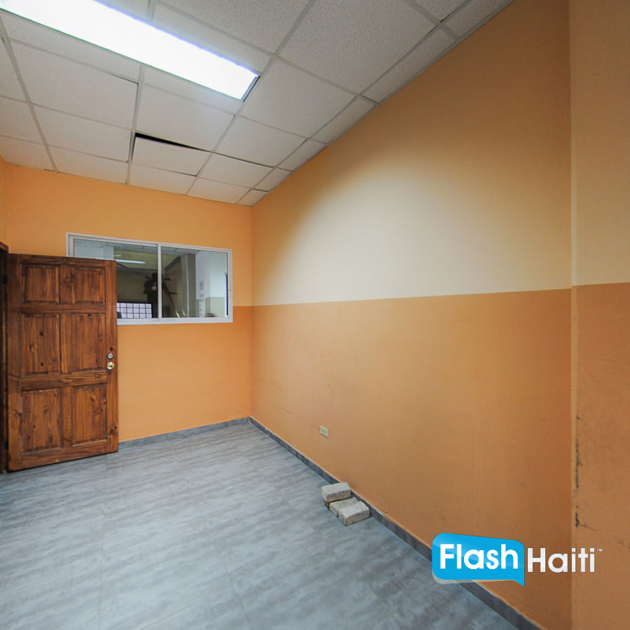 Office Space for Rent in Pétion-Ville – Prime Business Location