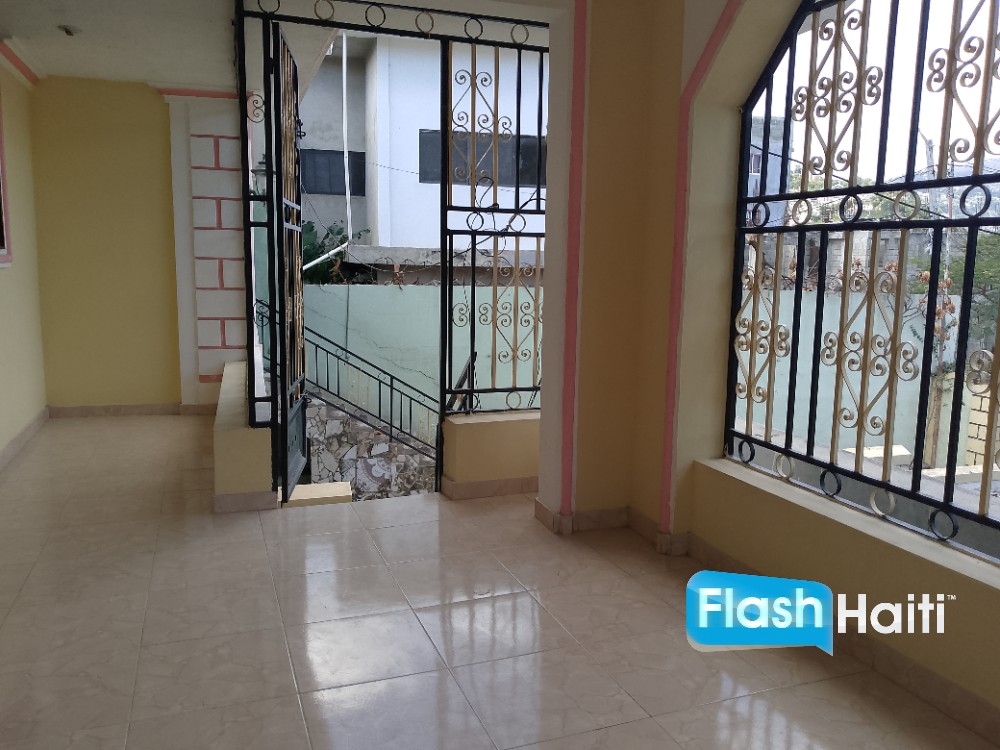 Beautiful 2BR Apartment Near Everything – Pétion-Ville Deal